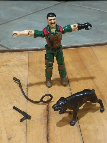1984 GI JOE ARAH Mutt & Junkyard Dog Vintage Figure w/Gun & leash Accessories
