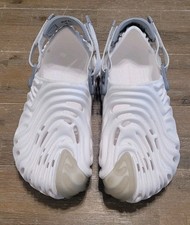Salehe bembury Crocs Pollex spackle Friends  Family Men's 7 Women's 9 White