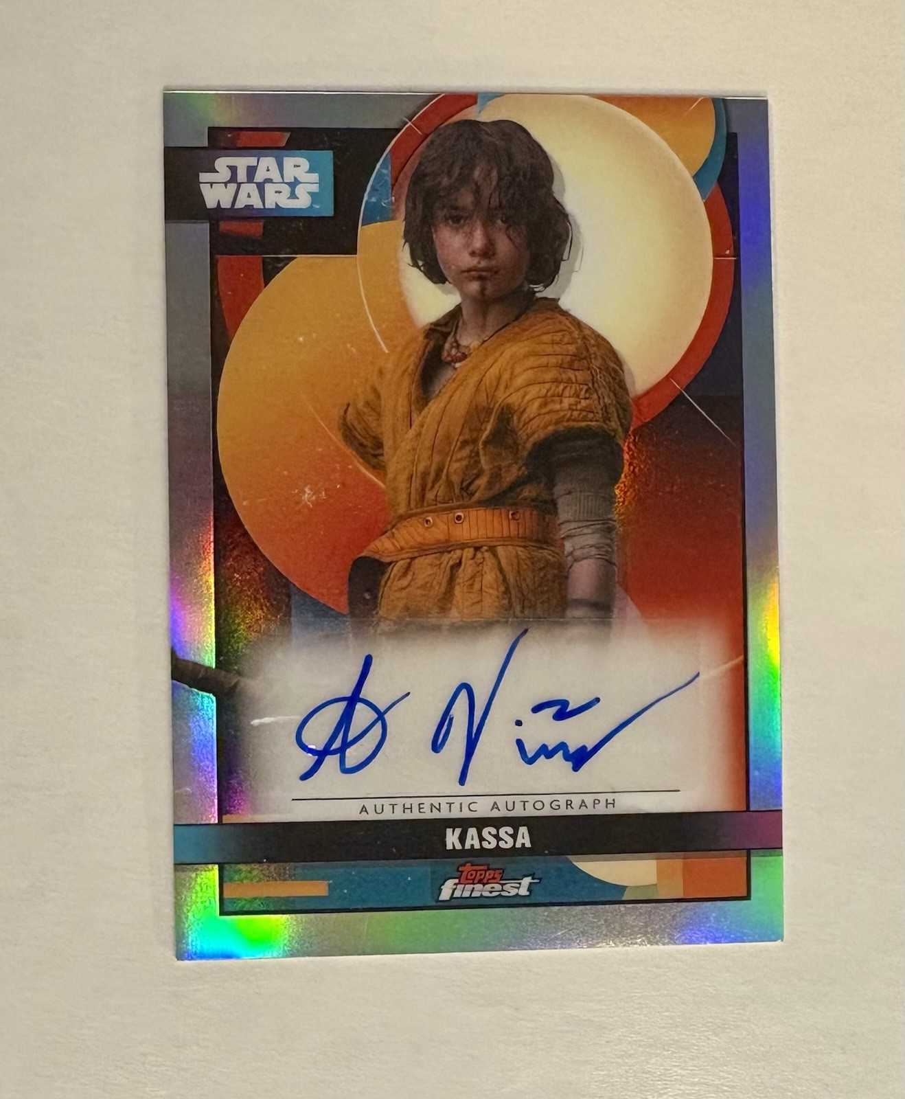 2025 Topps Star Wars Smugglers Outpost ANTONIO VINA AS KASSA Finest Auto #FA-ANT
