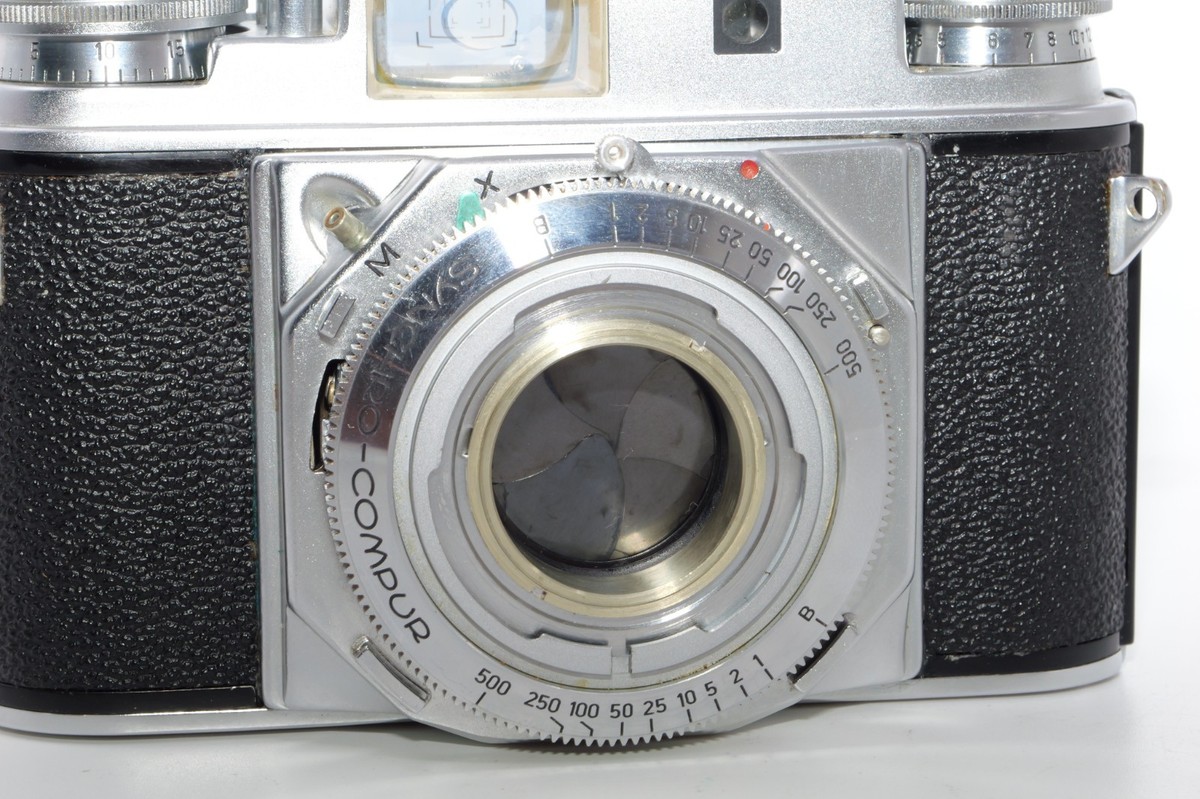 Voigtlander Prominent-II rangefinder camera. Ultron 50mm f2 lens