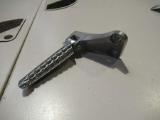 Platine repose-pied arrière droite (Yamaha - Ocito/N Max 125 2015 - 2020) - photo 1