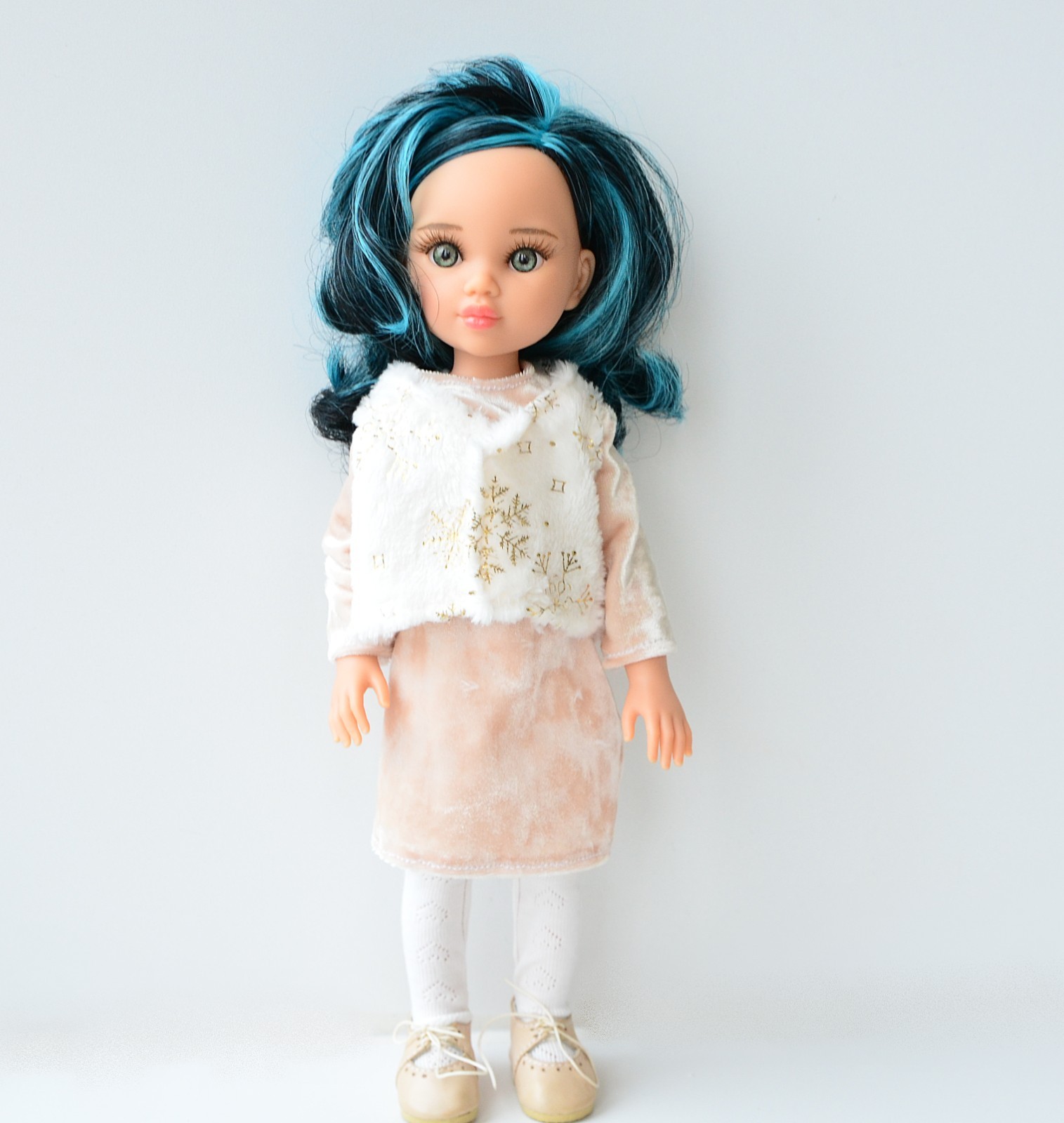 For Dolls 13 Inch, Paola Reina, Les Chieries Corolle, Winter