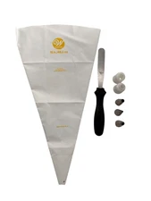 Wilton Cake Decorating Set With 16" Pastry Bag Spatula & Decorating Tips 52 5 12