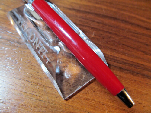 Paper Mate 70s Double Heart Ball Pt Pen-slim grip New Refill - Picture 2 of 6