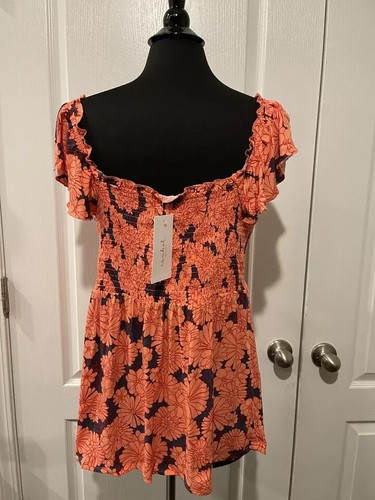 NWT Isabel Maternity Pink Floral Smocked Tunic Top - Picture 3 of 7