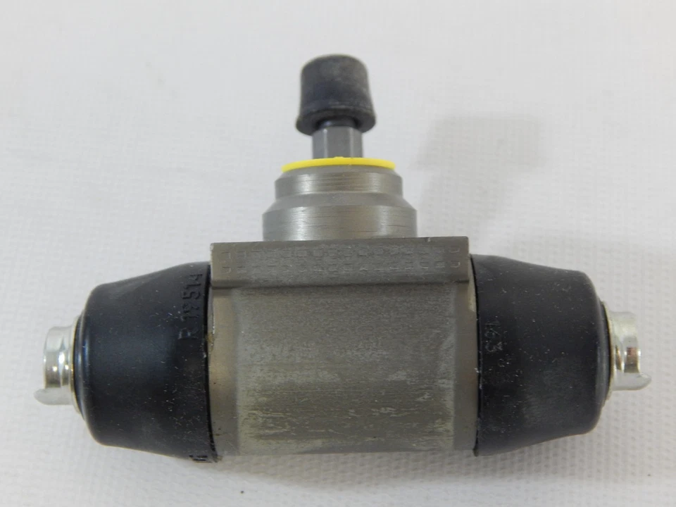 Cilindro de freno de rueda de freno de tambor trasero Audi Volkswagen VW nuevo OEM 1980-1999 Foto 4 de 4