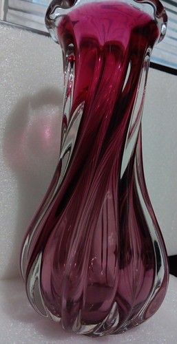 Vaso vetro artistico Chribska vintage rosa viola ombretto pesante ritorto Repubblica Ceca - Foto 2 di 7