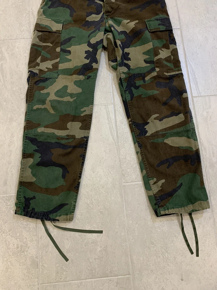Men's Medium Regular Propper Woodland Camo Military Style Combat Trousers - Image 4 of 4
