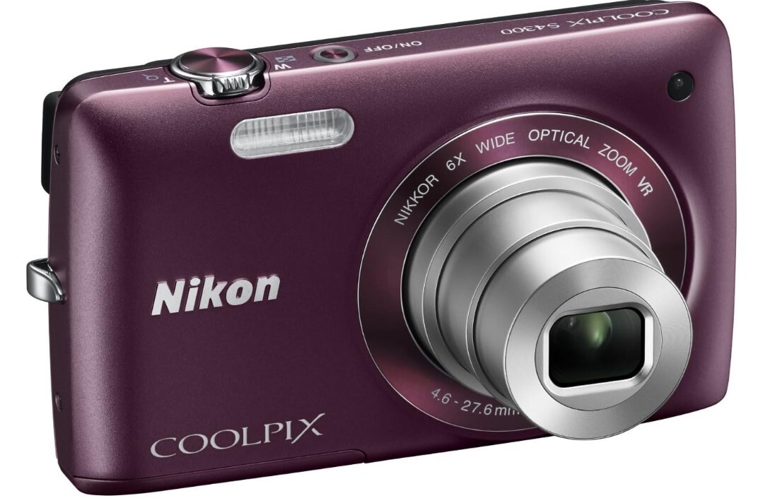 Nikon COOLPIX S4300 16MP Digital Camera 6x Zoom Touchscreen