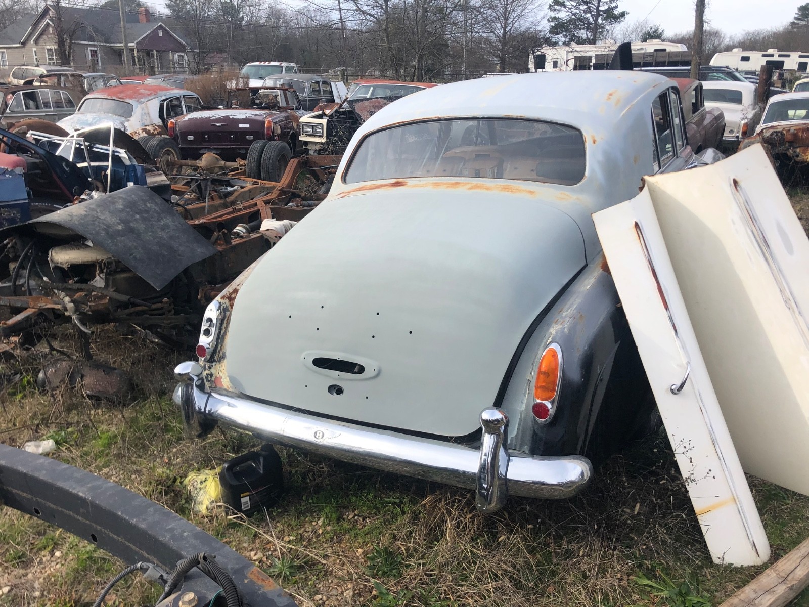 JAMES YOUNG SIDELIGHT. WORLDS LARGEST 55-65 ROLLS ROYCE CLOUD BENTLEY INVENTORY