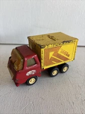 Vtg Tonka Mini Delivery Truck 1970s Pressed Metal Red & Yellow broken windshield