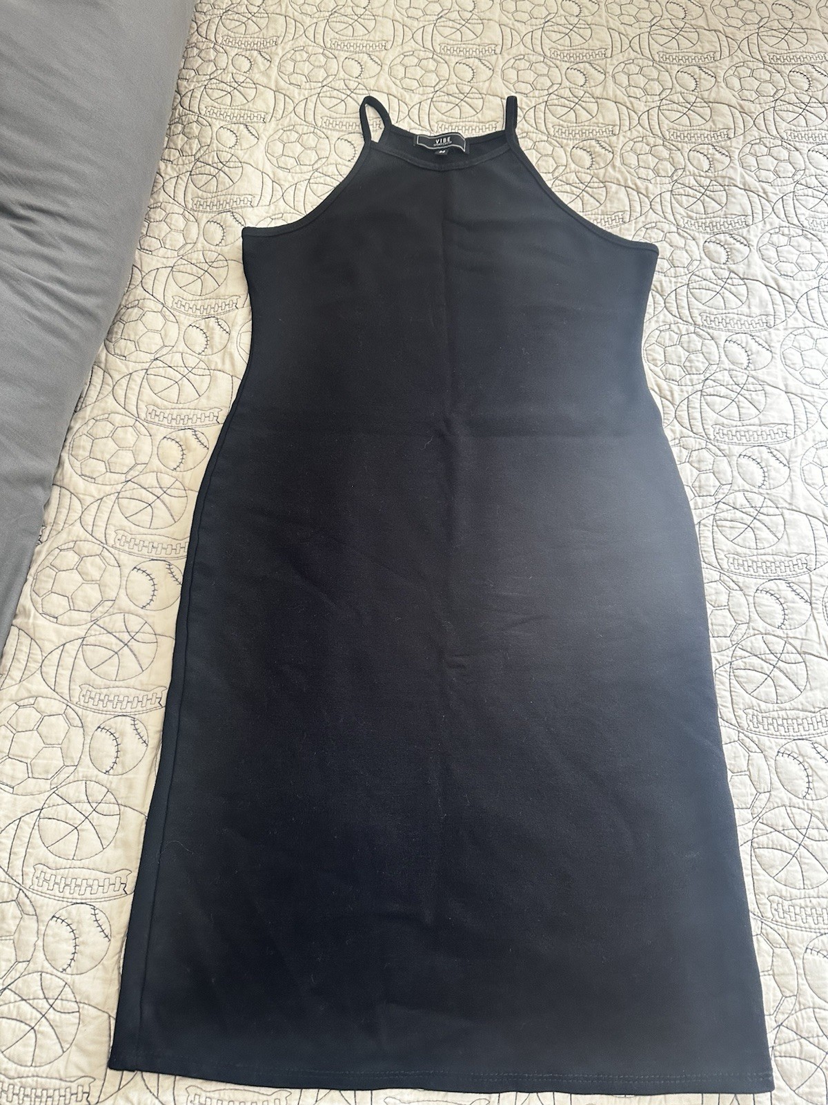 Vibe Sportswear Women's Black Halter Bodycon Knee Length Knit Stretch Dress M