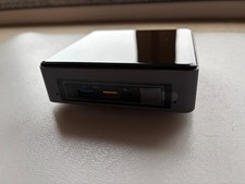 Intel NUC7i5BNK 8 GB RAM
