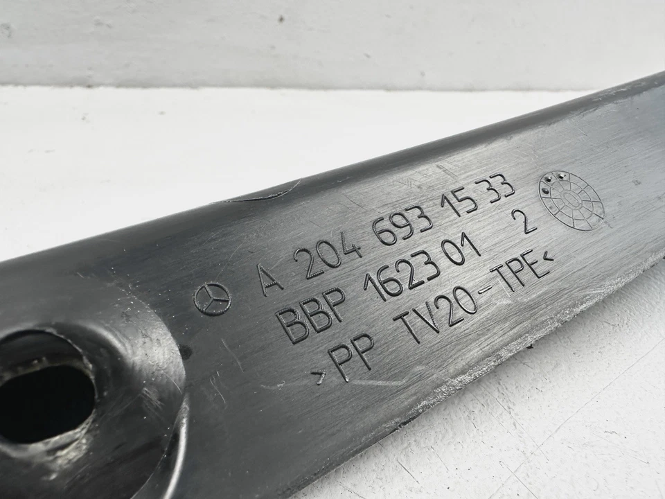 2008-2014 Mercedes-Benz C300 Rear Left Trunk Upper Cover Trim A2046931533 OEM - Image 3 of 4