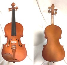 Wonderland Violin 4/4 w/ Case  Bow, Clean  Adjusted