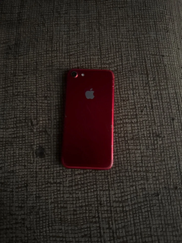 Apple iPhone 6 - 16 GB - red & white with TIKTOK - Image 2 of 2