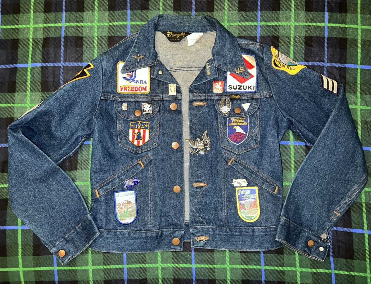 Picture 1 of 23