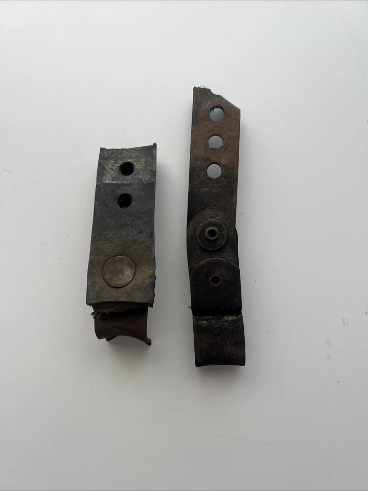 Par de colgadores silenciador escape Datsun 240z 280z vintage herrajes Foto 3 de 3