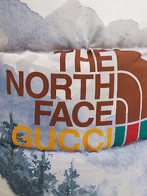 GUCCI THE NORTH FACE 670603 Forest Trail Print Puffer Parka GUCCI THE NORTH FACE 670603 Forest Trail Print Puffer Parka
