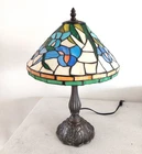 VTG Cracker Barrel Tiffany Style Stained Glass  Lighted Accent Lamp
