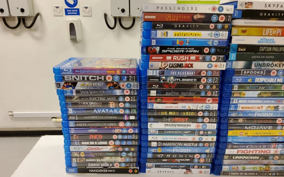121 x Bluray JobLot - HarryPotter Matrix Deadpool2 SuperBad 6 - Image 2 of 4
