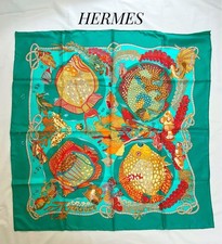 HERMES Grands Fonds Carre 90 Silk 100 Scarf Green very good gift