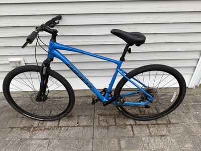 Giant Roam Hybrid Bike 700C Blue L Frame Hydrolic   Disc Brakes Aluminum