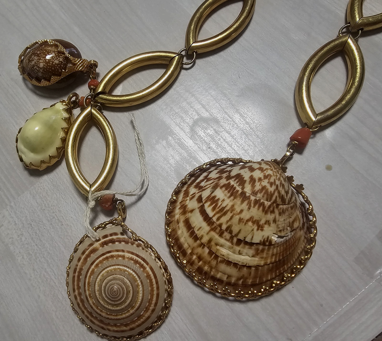 Large Link & Natural Seashell Statement Necklace/… - image 3