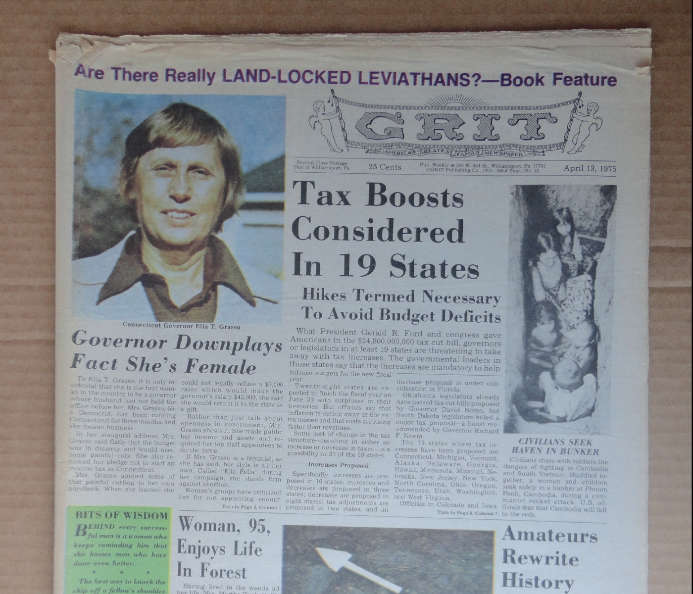 GRIT Newspaper April 13 1975 COMICSShahGavin MacLeodCar CHEVROLET AD