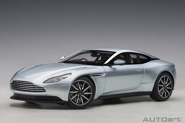 Autoart 70267 - 1/18 Aston Martin DB11 (Skyfall Silver Autoart 70267 - 1/18 Aston Martin DB11 (Skyfall Silver