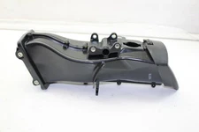 06 07 08 09 10 11 12 TRIUMPH DAYTONA 675 CENTER RAM AIR INTAKE TUBE DUCT - OEM