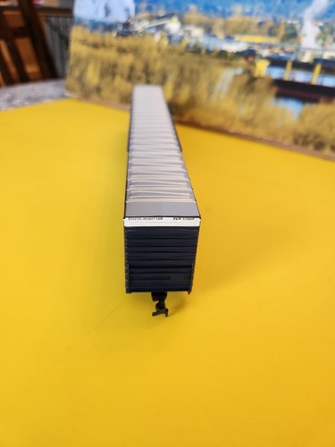 Athearn HO - 86' Hi-Cube Box Car - Norfolk and Western #355069 - Bild 5 von 7