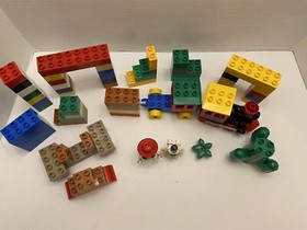 Lego Duplo Toy Story 3 The Great Train Chase Set 5659 Buzz & Jessie Partial Set 