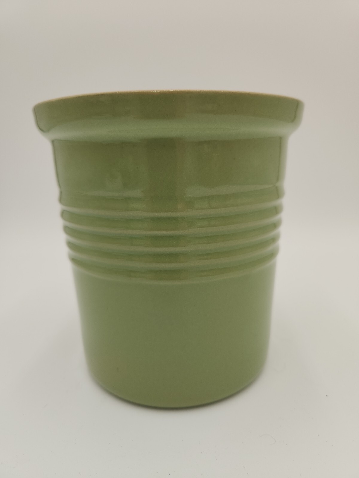 The Pampered Chef Family Heritage Stoneware Sage Green Utensil Crock