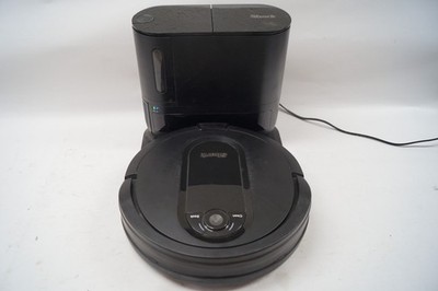 Shark UR1100S1US Robot Self-Empty Robot Vacuum Black EXC WORKING PoR C343