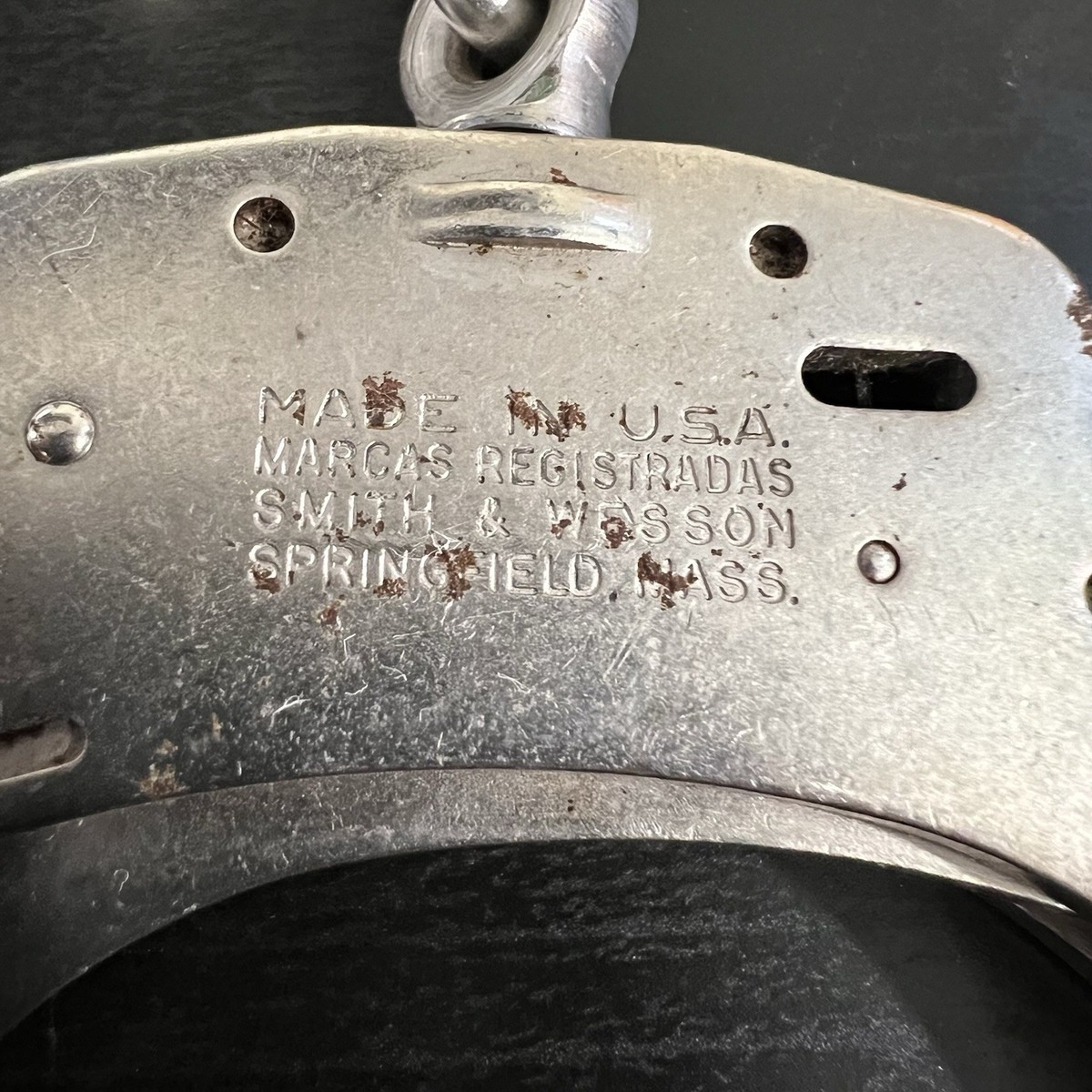 Vintage Smith & Wesson Handcuffs W/ Case Marcas Registradas USA