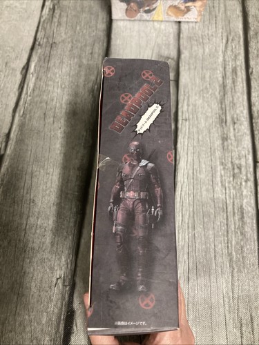 Deadpool 2 Action Figure Marvel Bandai Spirits nuovo con scatola - Foto 4 di 7