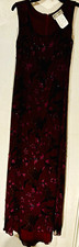 Adrianna Papell Evening Beaded Maroon Floral Silk Chiffon Maxi Dress 8 Zip