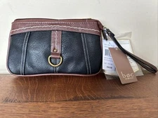 BOC Born Concept Black Pebbled Faux Leather Portable Charging Wristlet Wallet