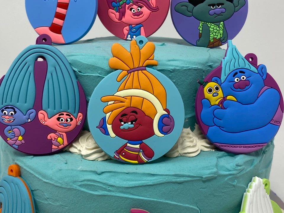 Conjunto de enfeites de bolo de aniversário Trolls novo em folha com papoula rainha - Imagem 3 de 4