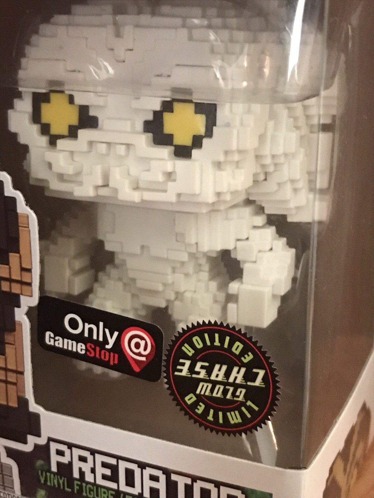 Predator Error Chase Sticker 8-Bit #12 Glow In The Dark Gamestop Excl. Funko Pop