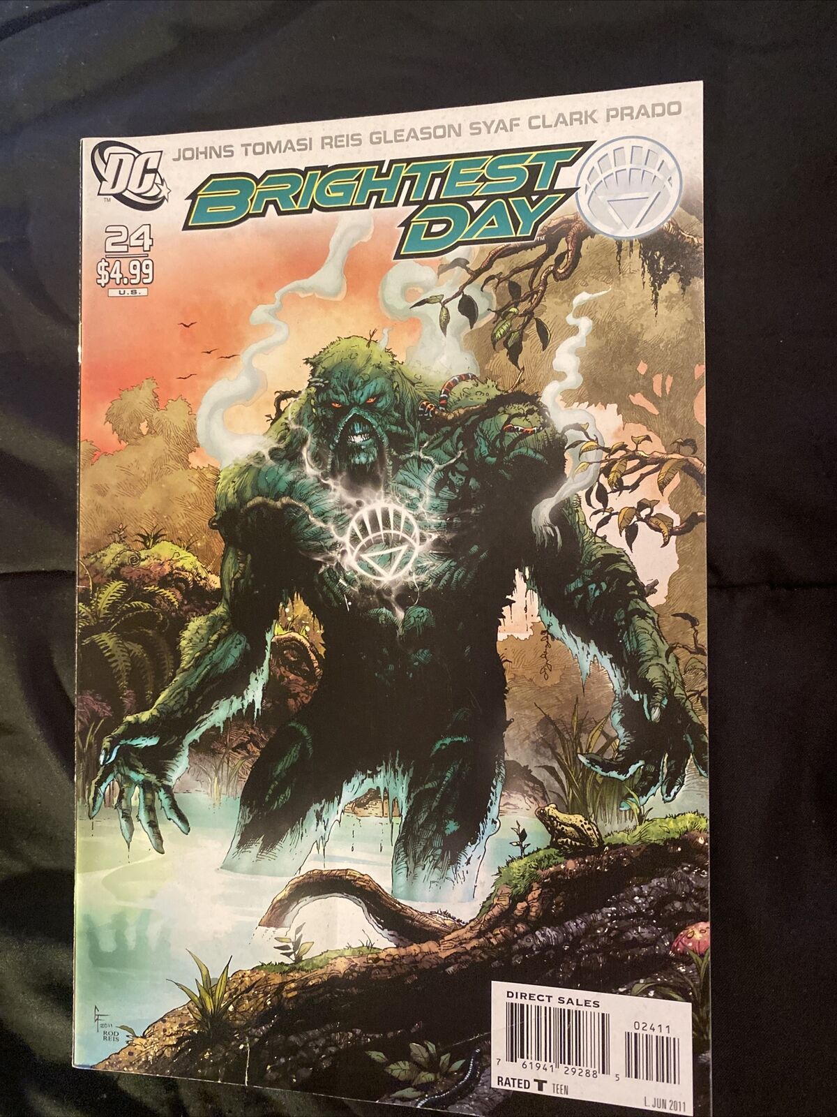 Brightest Day #24 (DC, 2011) White Lantern Swamp Thing Cover VF+