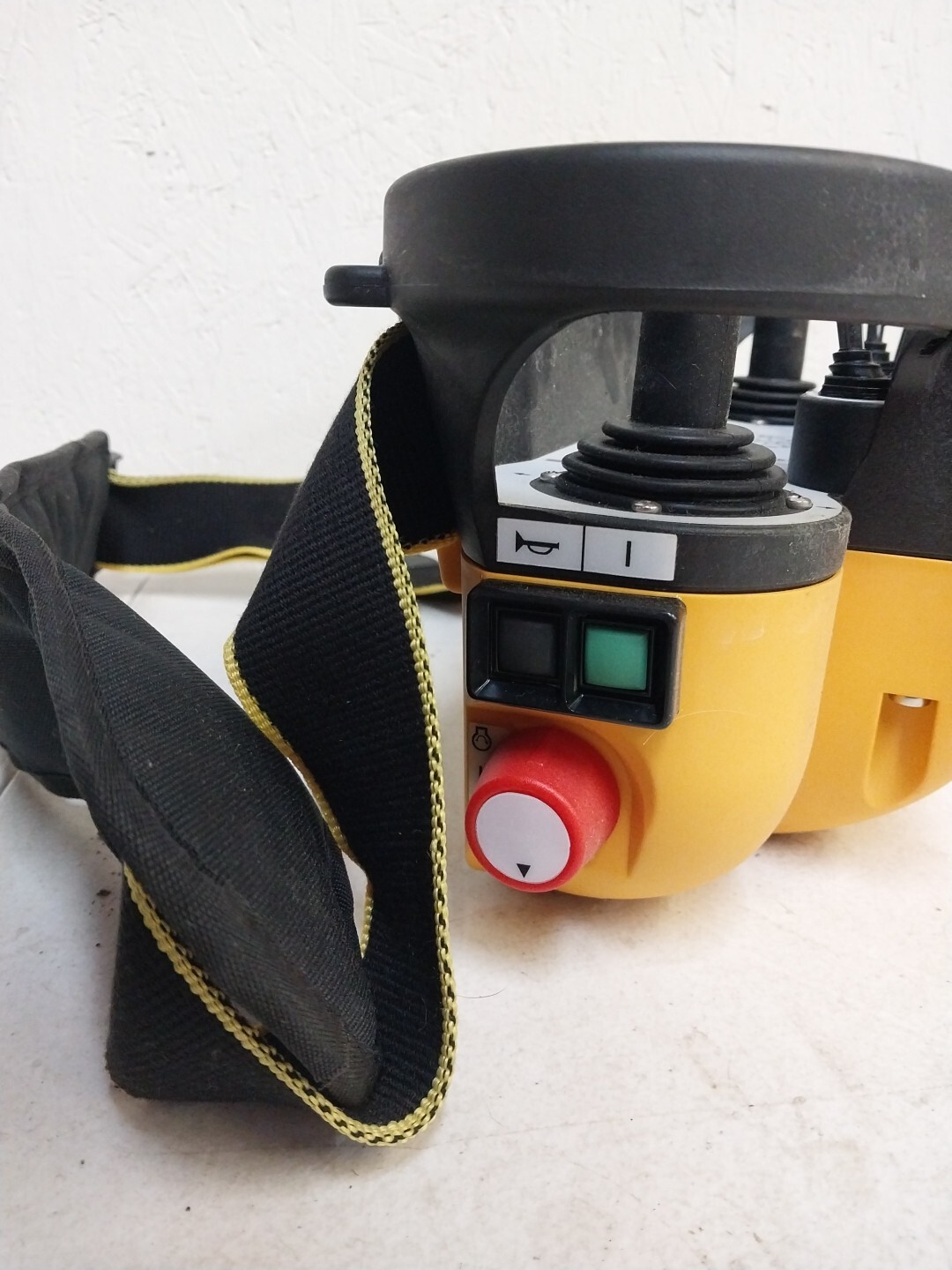 HETRONIC H1200408 CRANE REMOTE CONTROL WITHOUT BATTERIES eBay