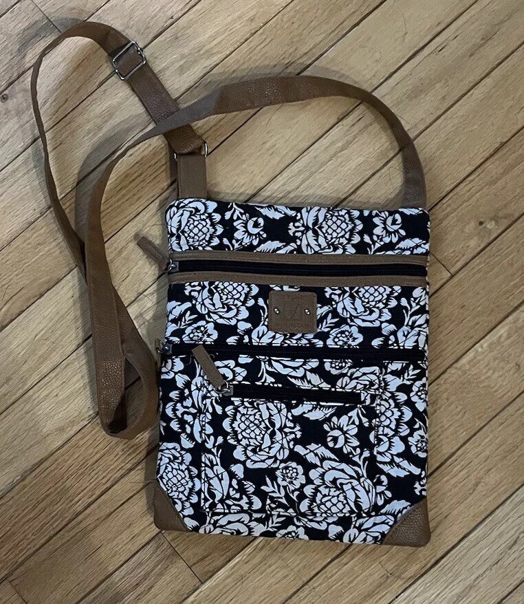 STONE MOUNTAIN Crossbody/Shoulder Bag Purse Black & White Floral