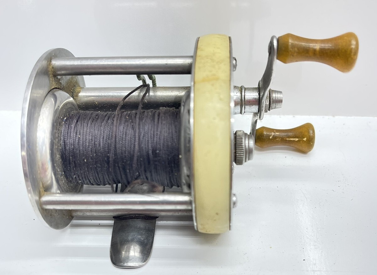 シェイクスピア1990ダイレクト Vintage Shakespeare Direct Drive Ideal No. 1990 Bait Casting