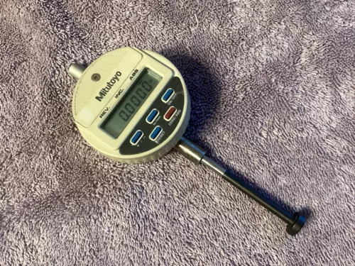 Mitutoyo Digital Micrometer 543-110 / IDC-1012E……New Batteries…” GOOD SHAPE “