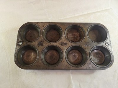 Vintage Kellogg s All Bran 8 Cup Muffin Cup-cake Tin Decor