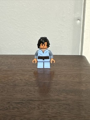 NEW LEGO Star Wars UCS Young Boba Minifigure 75409