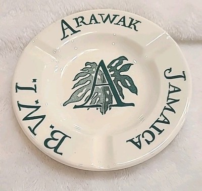 Rare Vintage Green A ARAWAK HOTEL JAMAICA B W I ASHTRAY ROYAL CHINA Trinket Dish