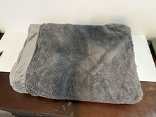 Restoration Hardware Throw Blanket Gray Reversible Faux Fur Approx 40x60  